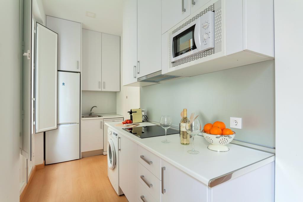 Hostly Acetres 1A Loft In City Center, Comunal Terrace, Fibre,Parking Optional Seville Exterior photo