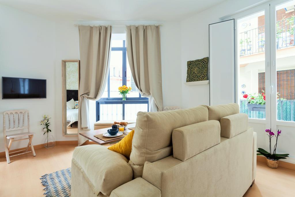 Hostly Acetres 1A Loft In City Center, Comunal Terrace, Fibre,Parking Optional Seville Exterior photo