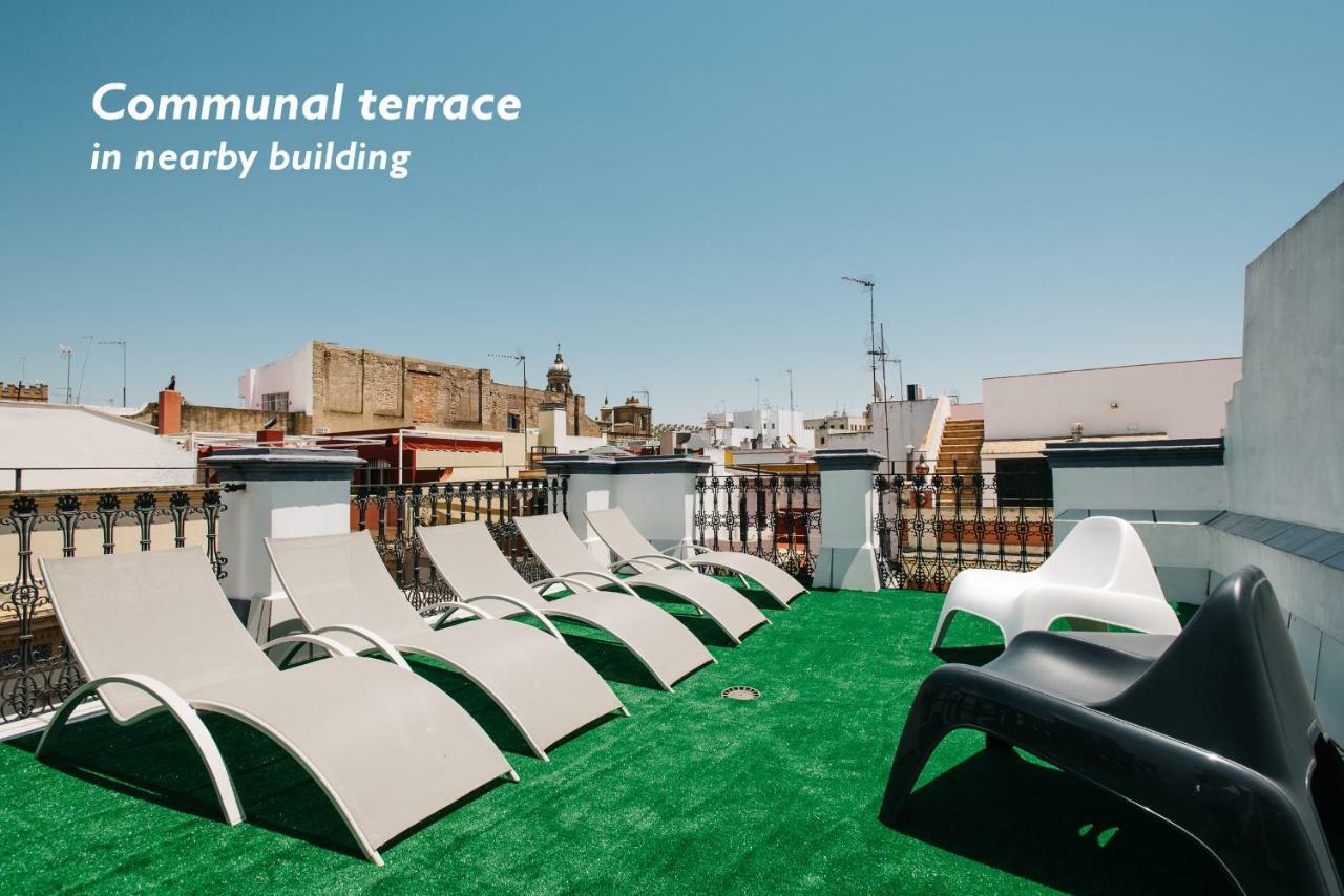 Hostly Acetres 1A Loft In City Center, Comunal Terrace, Fibre,Parking Optional Seville Exterior photo
